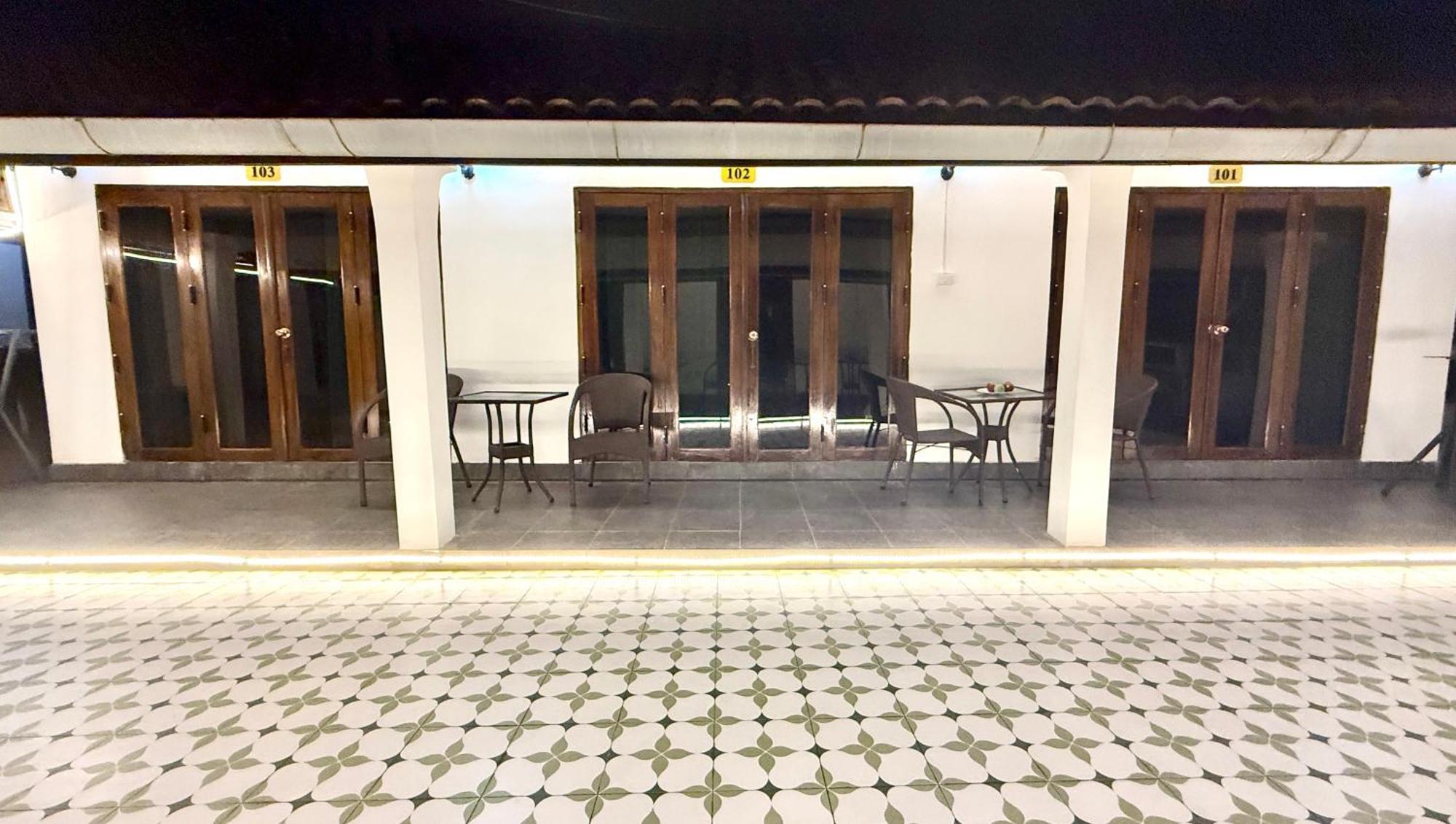 Xin Ya Duo Hotel Luang Prabang Luaran gambar